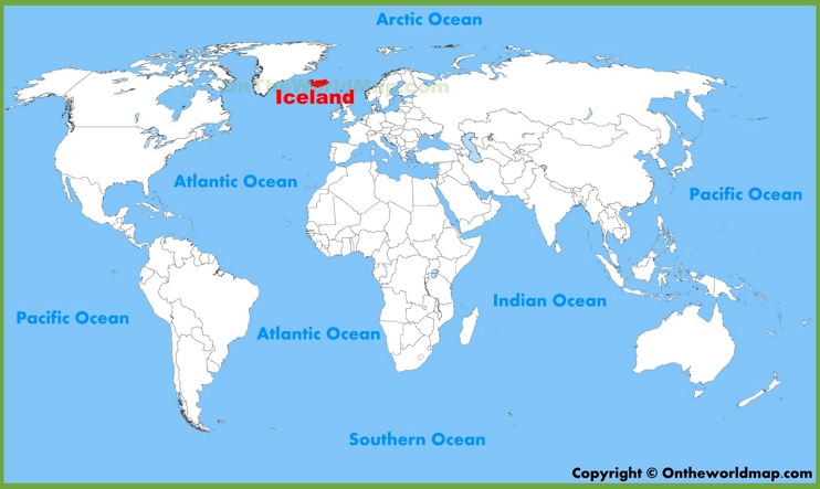 Map showing Iceland's position southeast of Greenland and northwest of United Kingdom