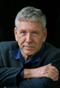 Amos  Oz