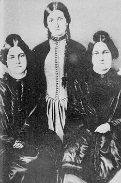 The Fox sisters