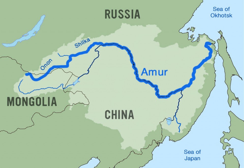 Map showing the Amur River as a border with Russia to the north, China to the south and Mongolia to the east