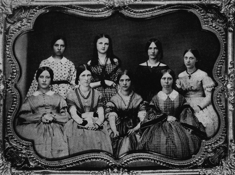 Black and white photo of women at Oberlin College in the 1850s