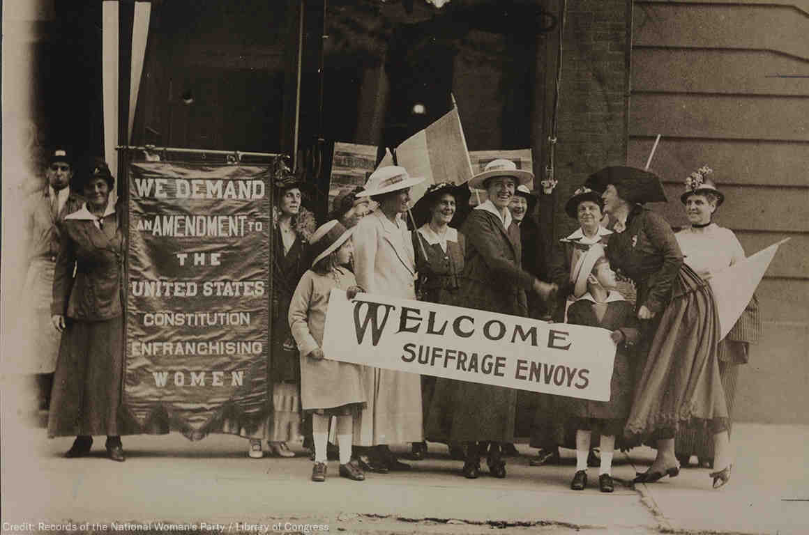 Women marching for suffrage, 1915